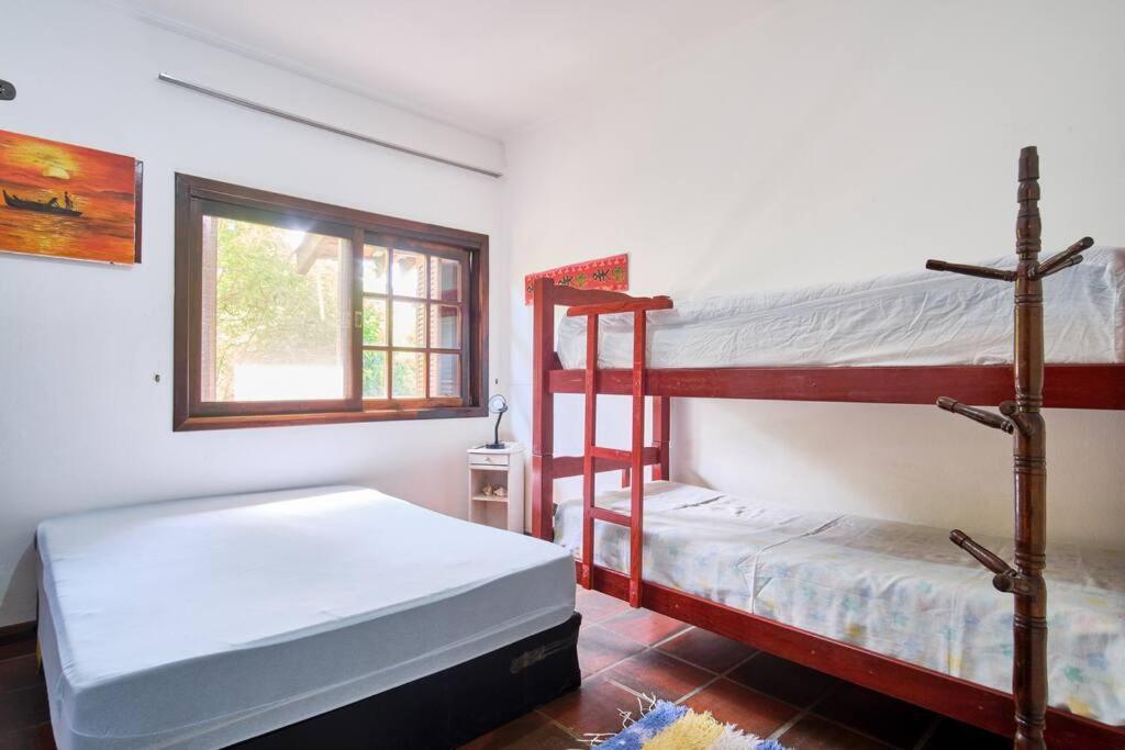 Casa Linda Em Fechado