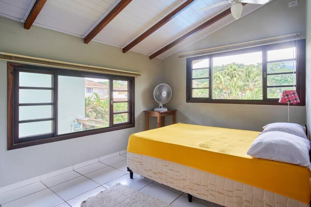 Casa Linda Em Fechado *